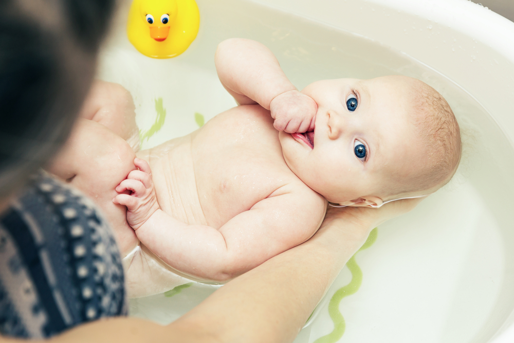 Baby Bath Conditioning How To Get, How To Pick A Baby Bathtub At Home