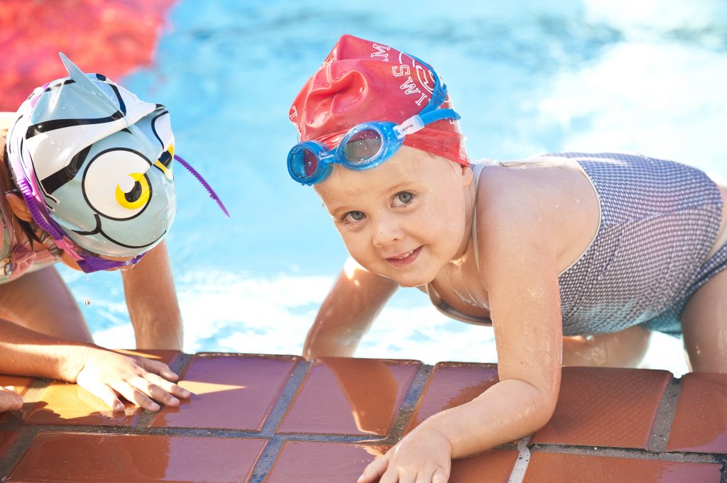 Benefits of Swimming Lessons for Toddlers and Pre-schoolers